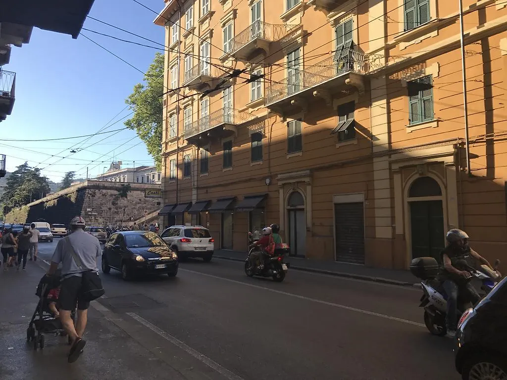 Guest House Montenegro La Spezia